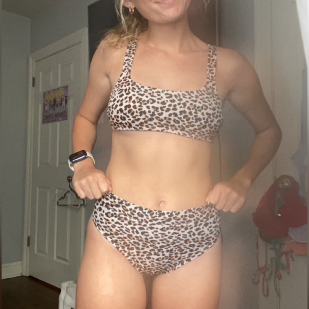 high waisted two piece swimsuit